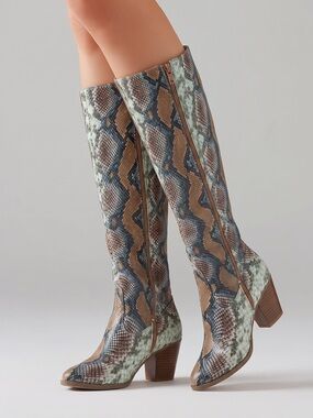 Women’s Knee-High Snakeskin Block Heel Boots - Brown/Gray